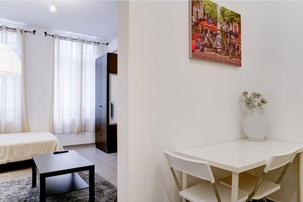 Tel-Aviving Apartments