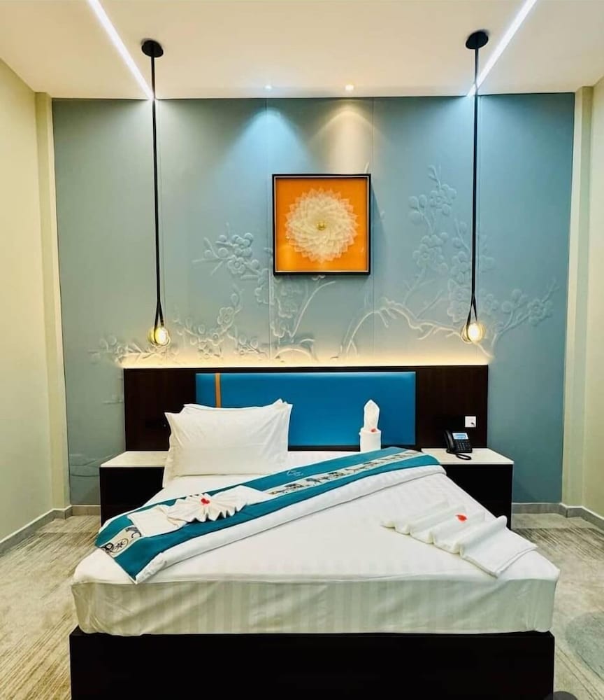 THE LEVELS BY 101 HOTEL