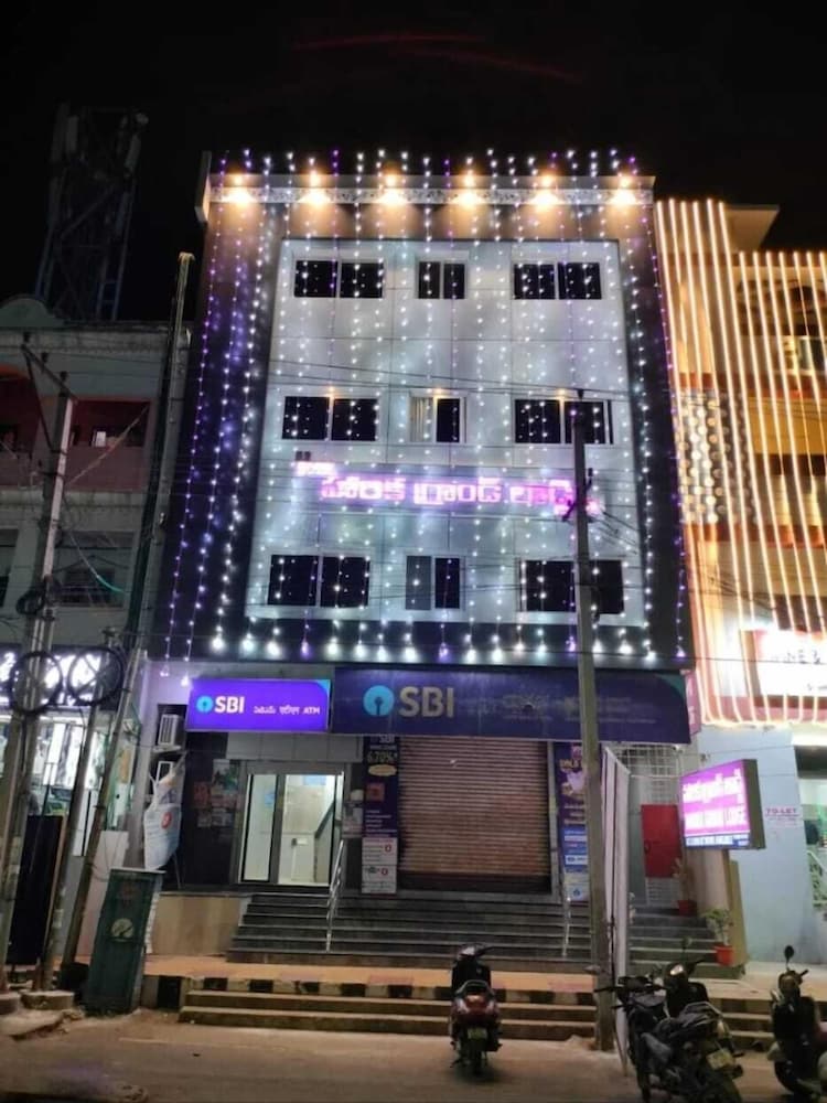 HOTEL HARIKA GRAND LODGE