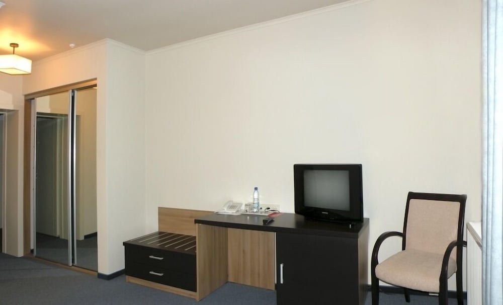 Crystal Hotel
