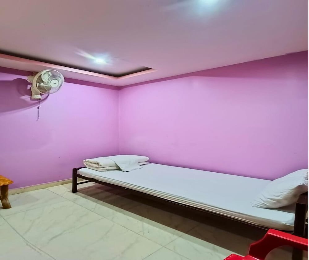 Hotel Famy Palace