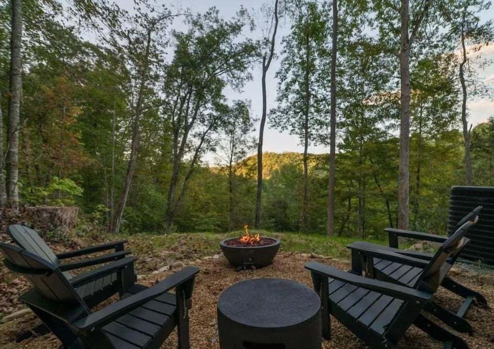Pearl's Mountain Retreat 3 Bedroom Cabin