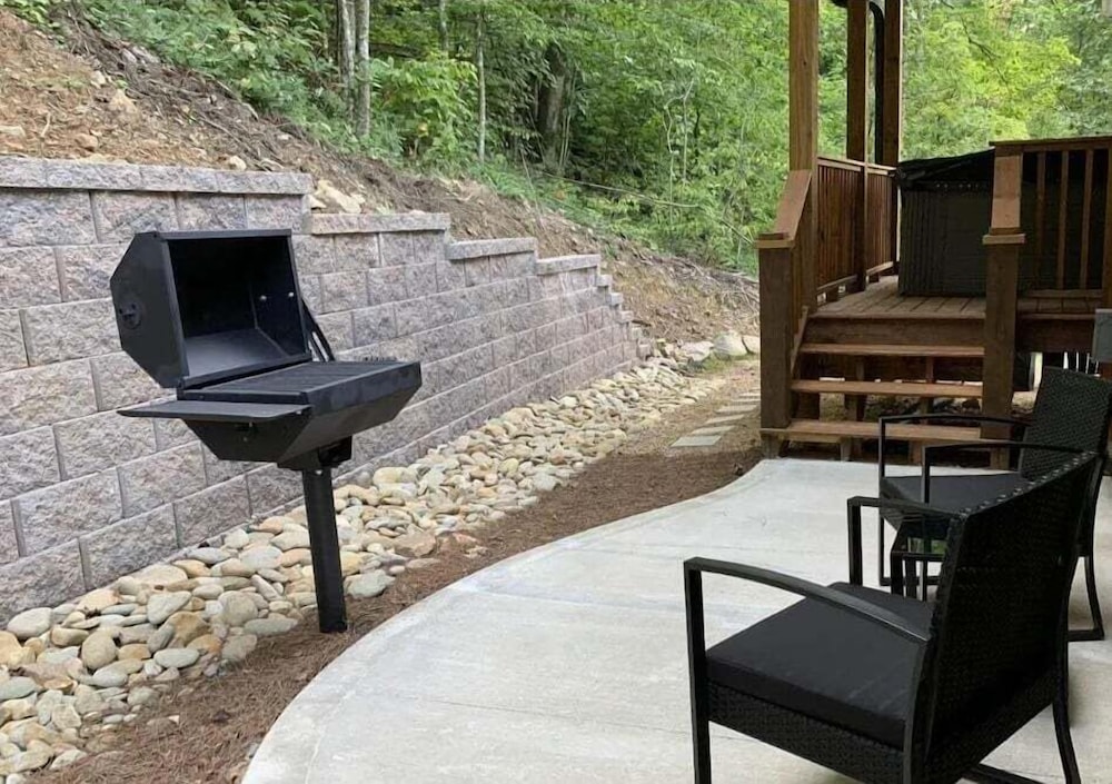 Pearl's Mountain Retreat 3 Bedroom Cabin