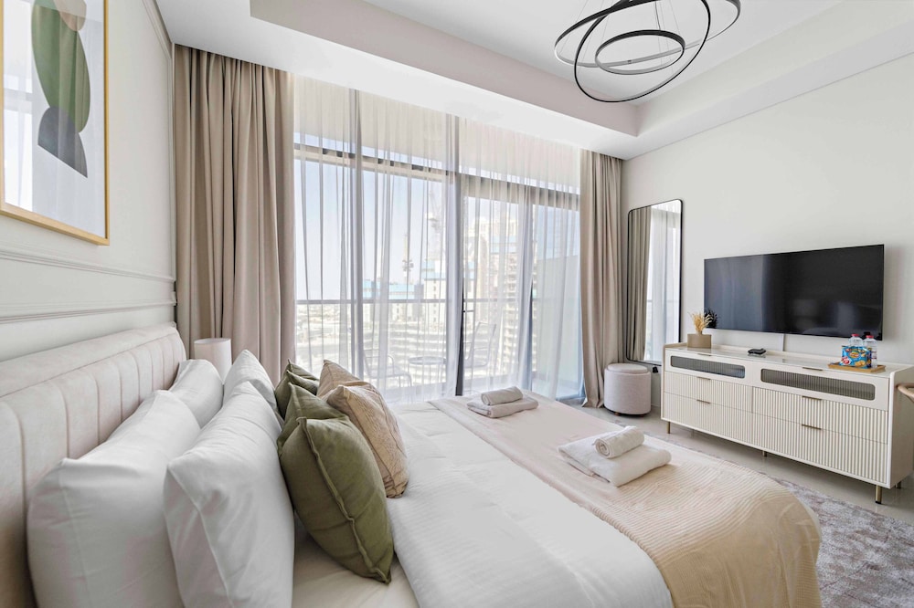 Silkhaus Aykon City Towers