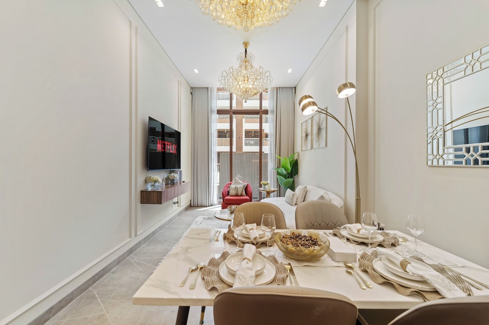 Brand New Stylish Unit near Circle Mall