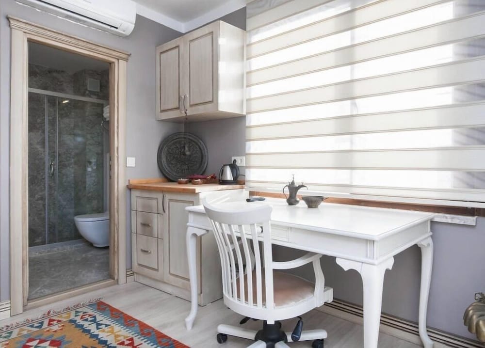 Galatolia Suites - Image 74