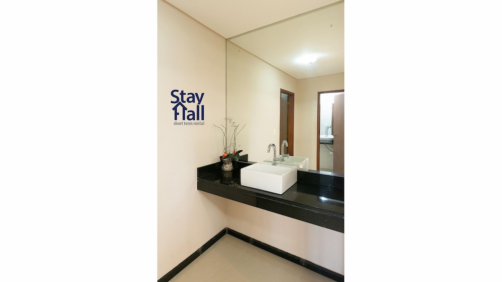 Casa em Porto-Piscina Privativa-SH068