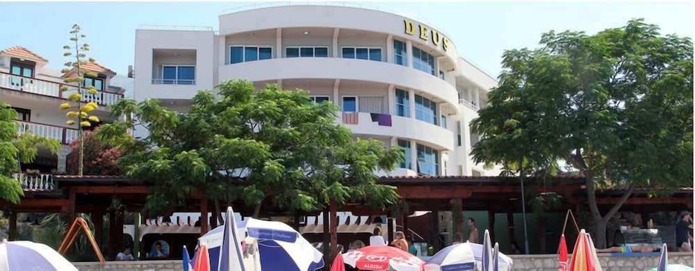 Apartments Deus