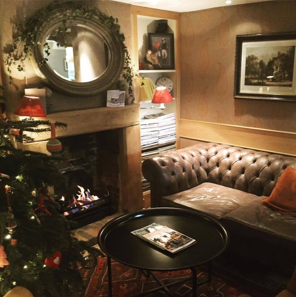 Marlborough Vacations - Bell at Ramsbury - Property Image 2