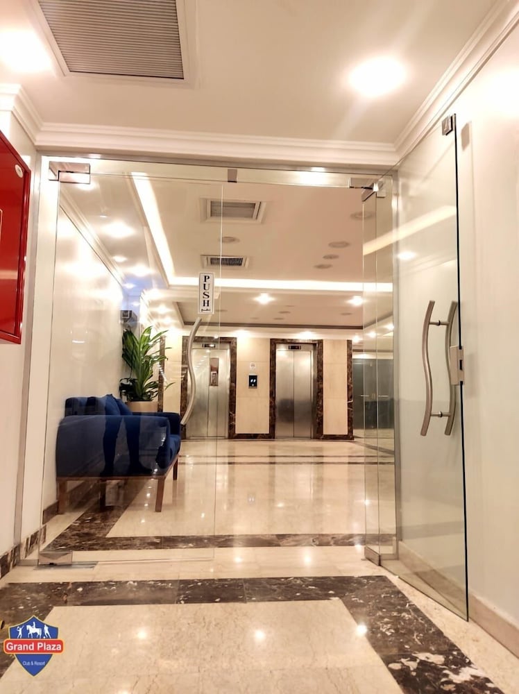 Grand Plaza Hotel