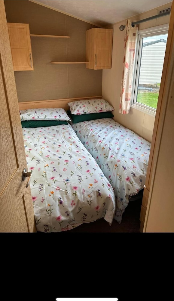 Seaside Escape Lodge at Martello Beach, Jaywick