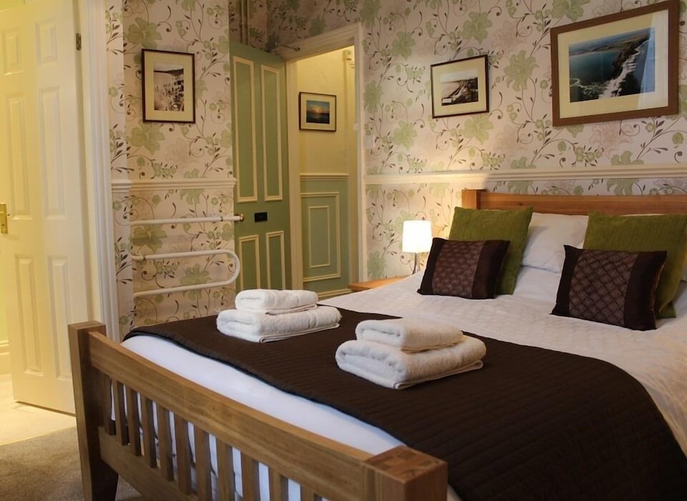 Athol Guest House