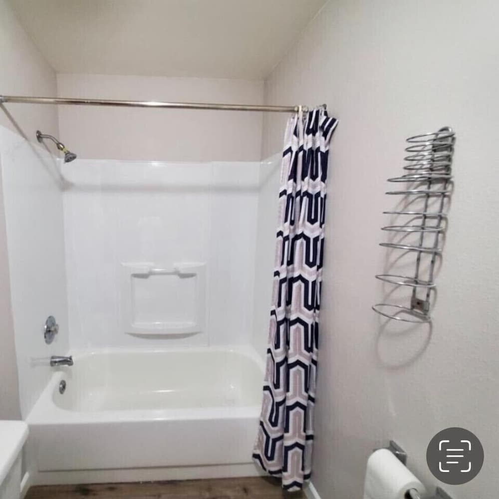 Golden Arrow Motel