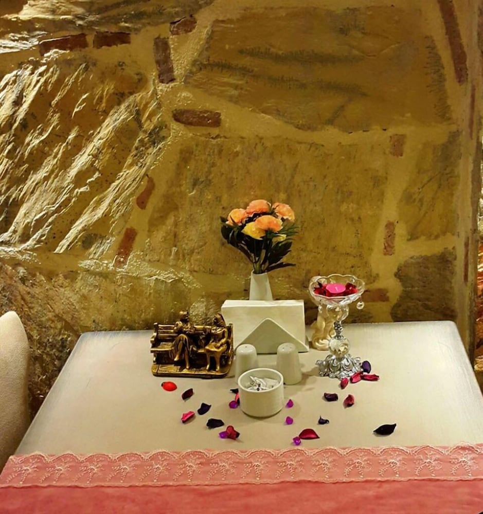 Pasa Konagi Hotel - Property Image 4