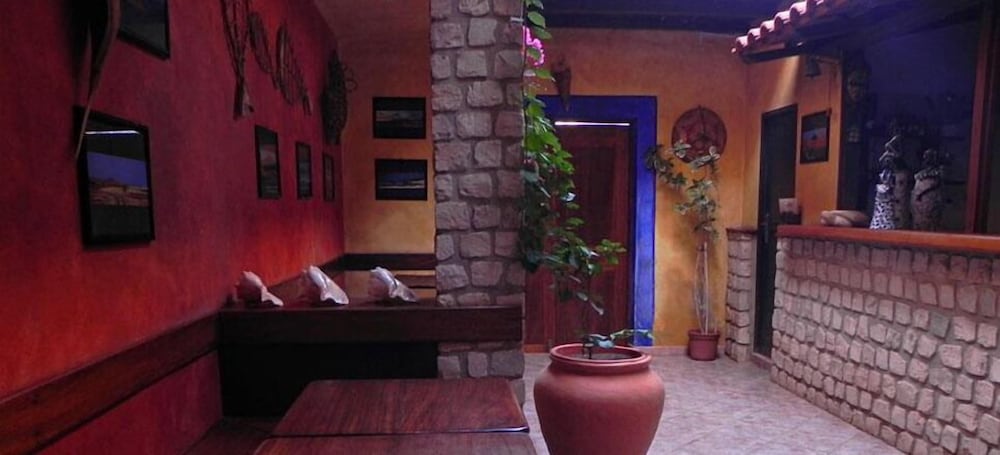 Sakaroule Bed & Breakfast