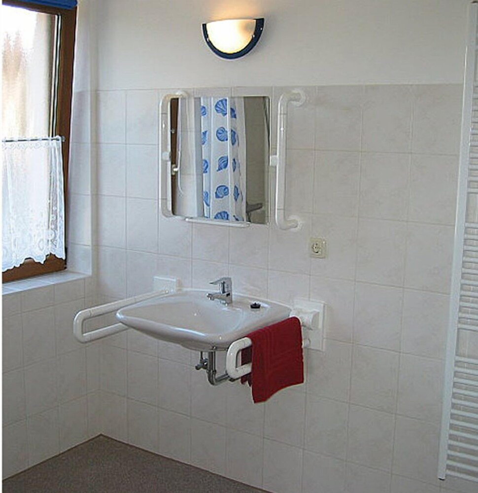 Photo 35