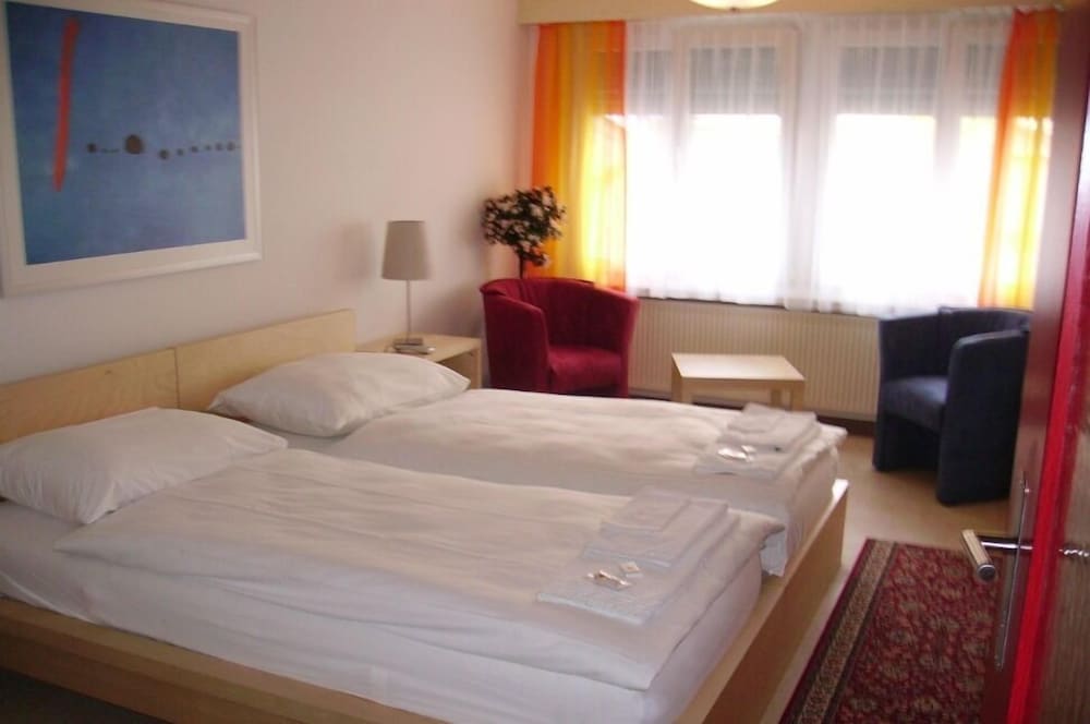 Hotel & Backpackers Zak view 4