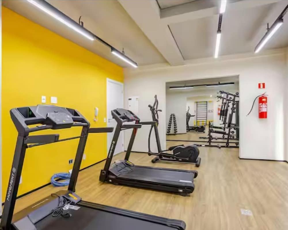 Apartamentos com piscina e academia