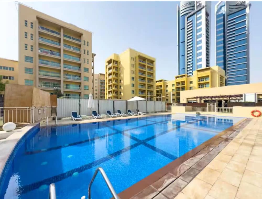 Binghatti Phoenix JVC Near Circle Mall
