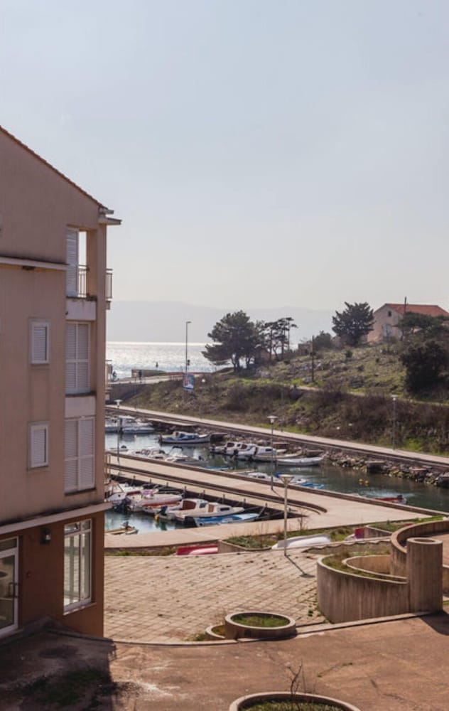 Apartment Ines