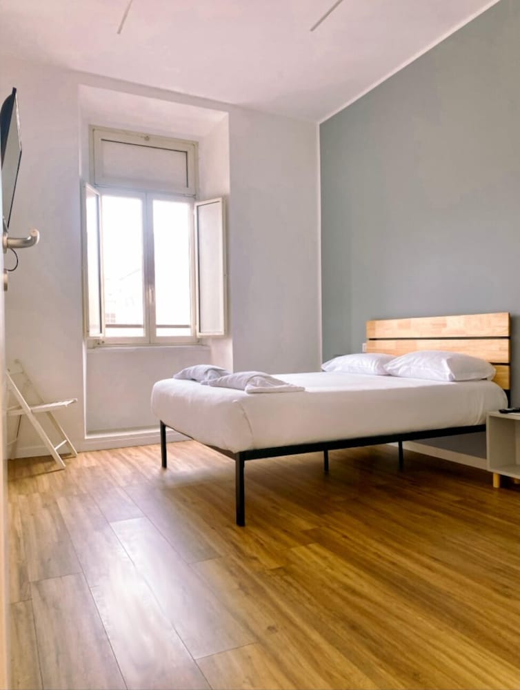 Lexie Suites Guesthouse — 5