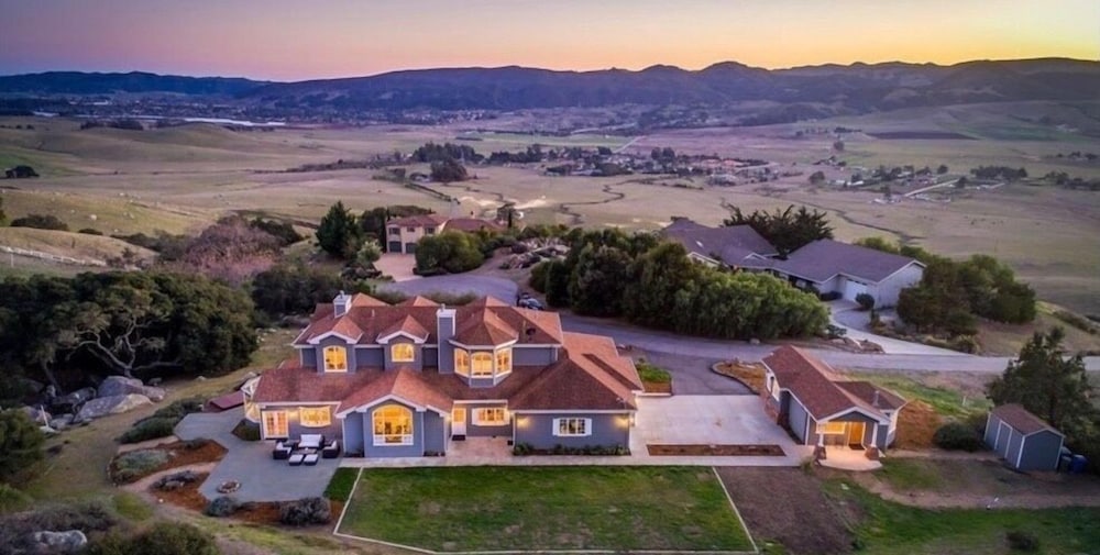 Serene Retreat In The Heart Of Slo 6 Bedroom Home by RedAwning