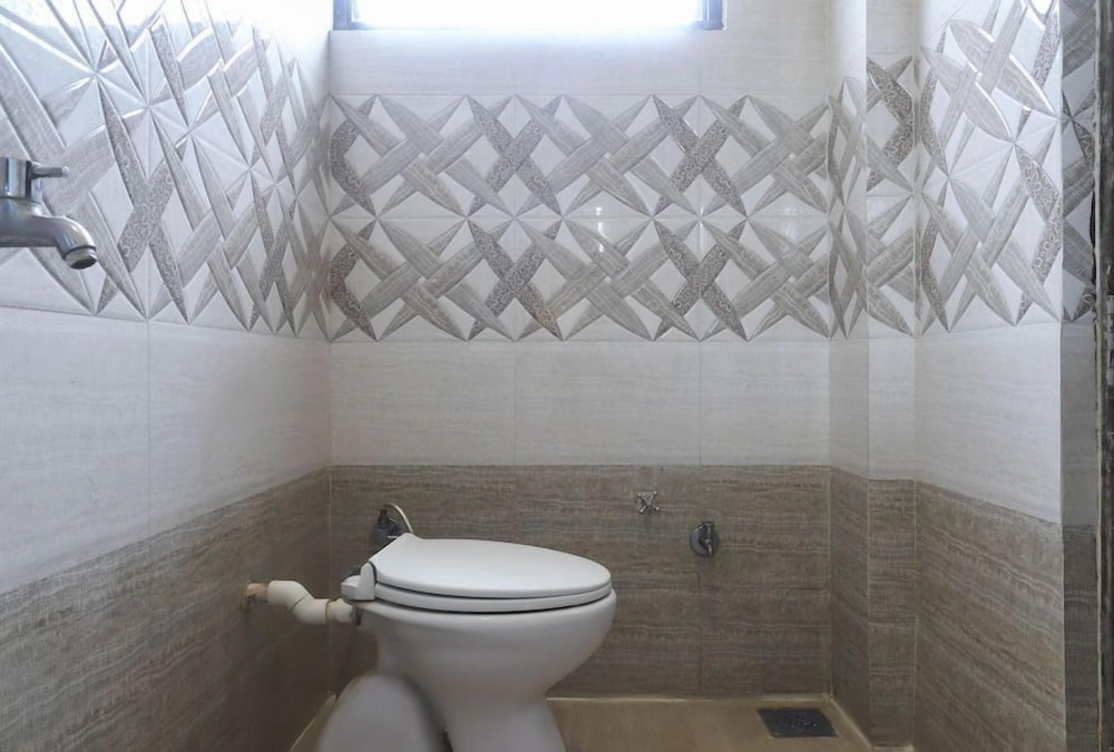 Hotel Paris Residency photo 2