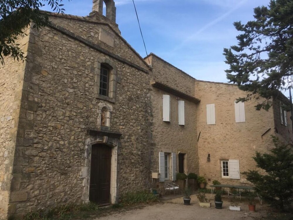 Chambre d'Hotes Presbytère St Symphorien view 2