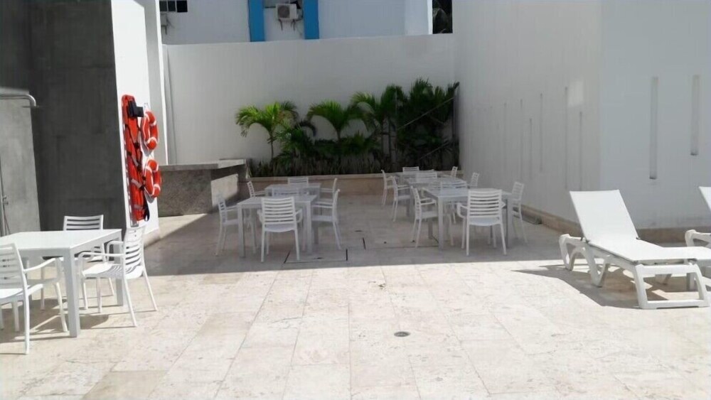 Oceanview Suite Pools Gym Guest Access