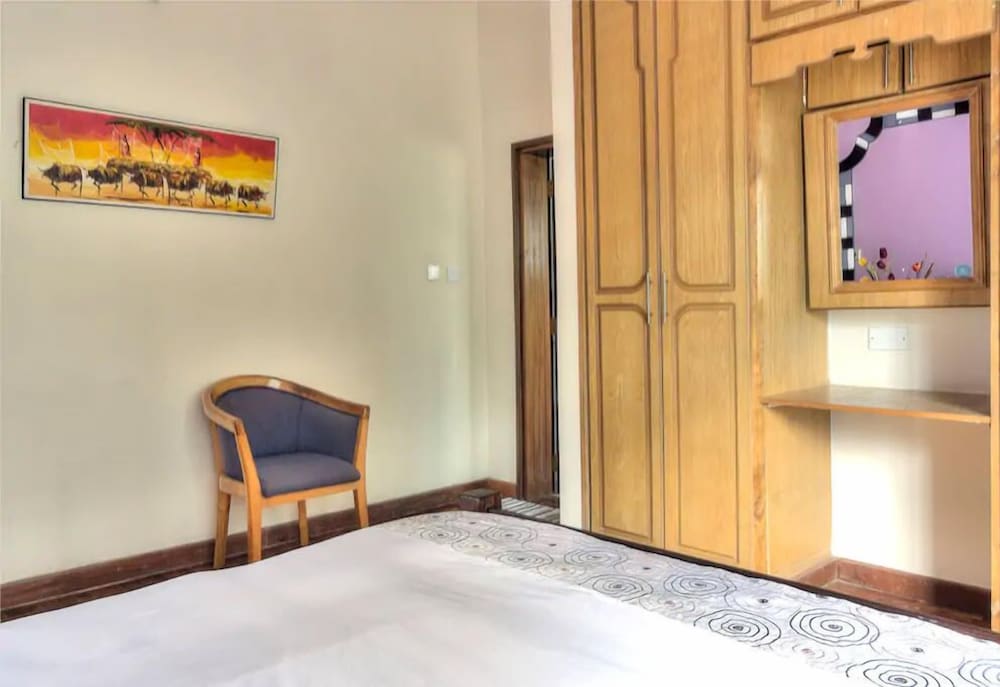 Sherry Homes Jahazi Loft