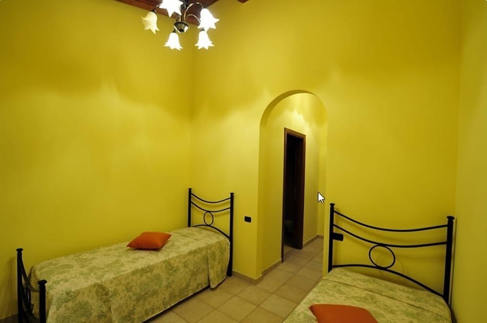 B & B Casale Frezzini photo 2