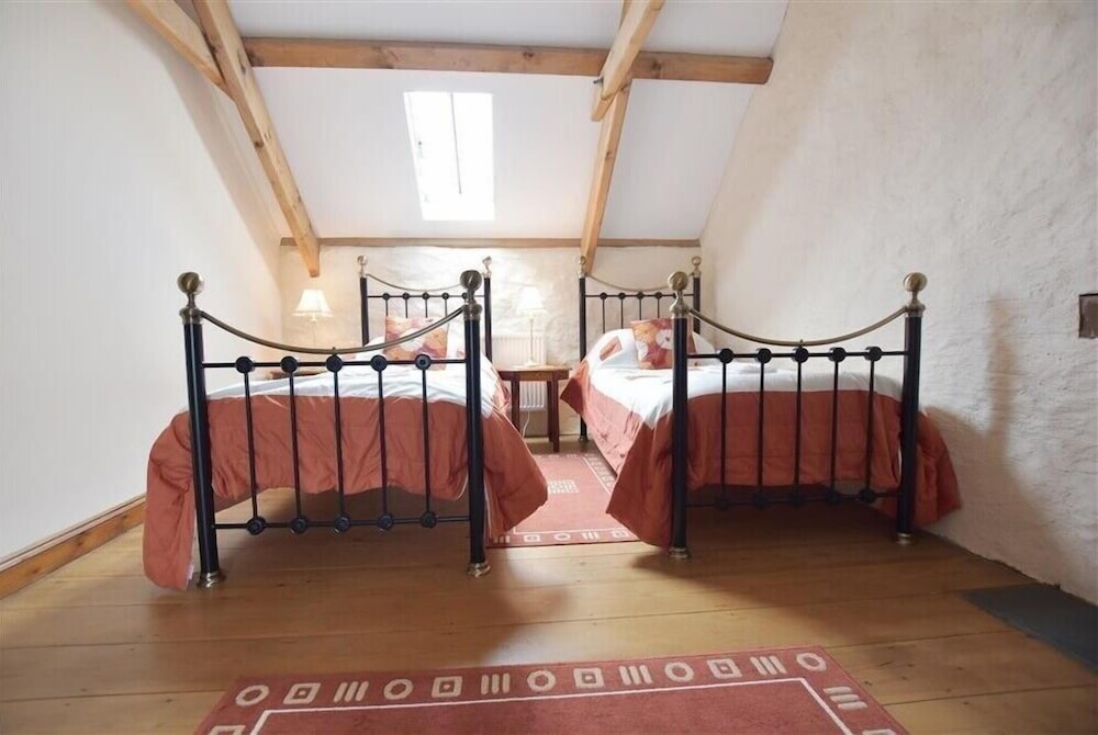 Panteurig Farmhouse