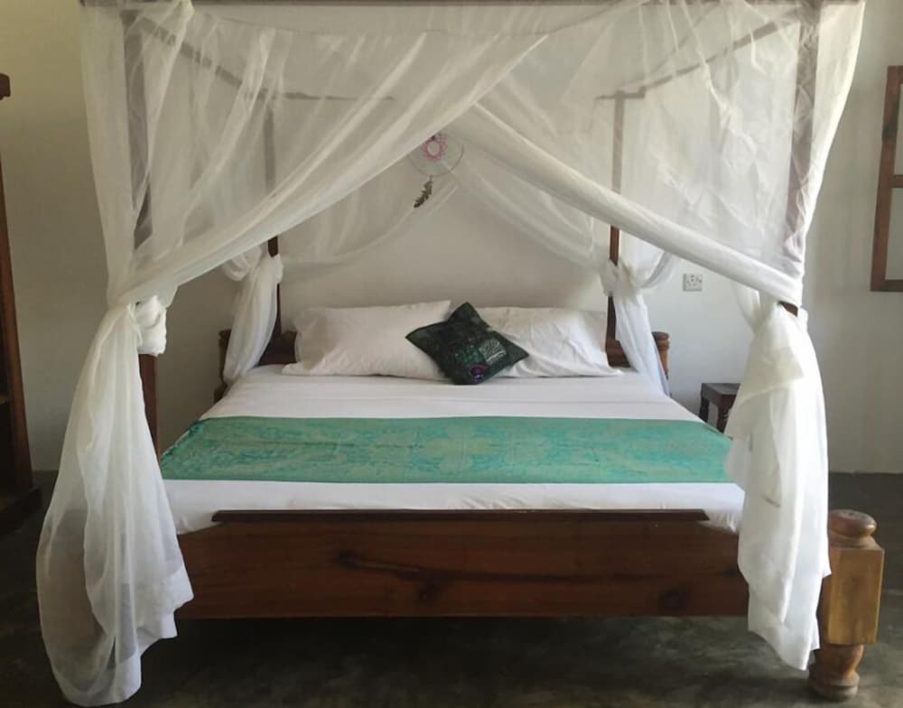 Kiwengwa Vacations - Lazy Beach House - Property Image 31