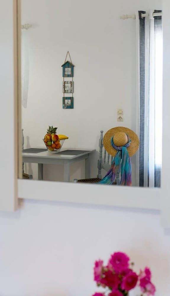 Letta's Apartments