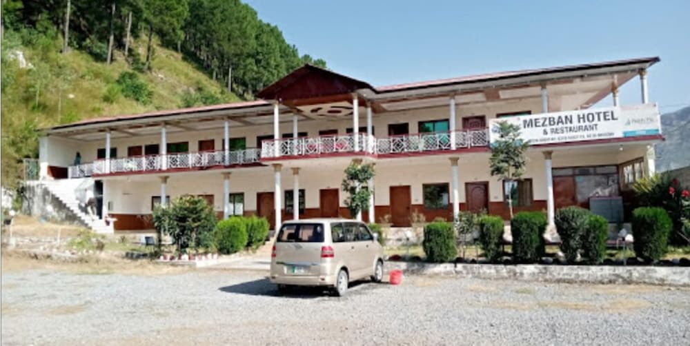 Mezban Hotel And Restaurant view 4