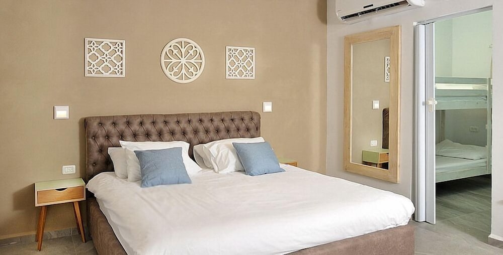 Chill Out Exclusive Suites view 5