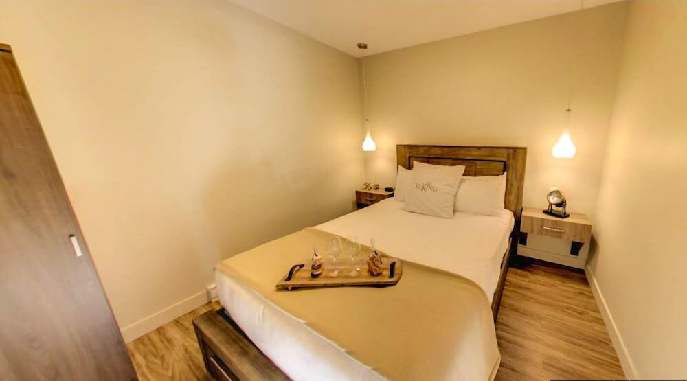 Le Viking Resort & Marina