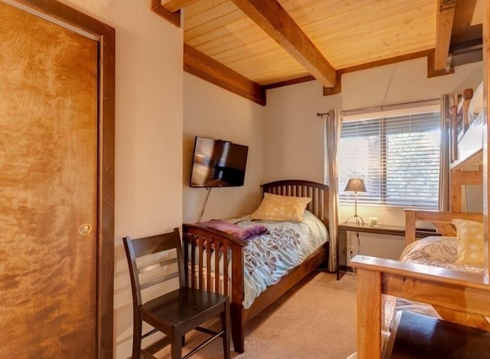 Bear Lassen Chalet