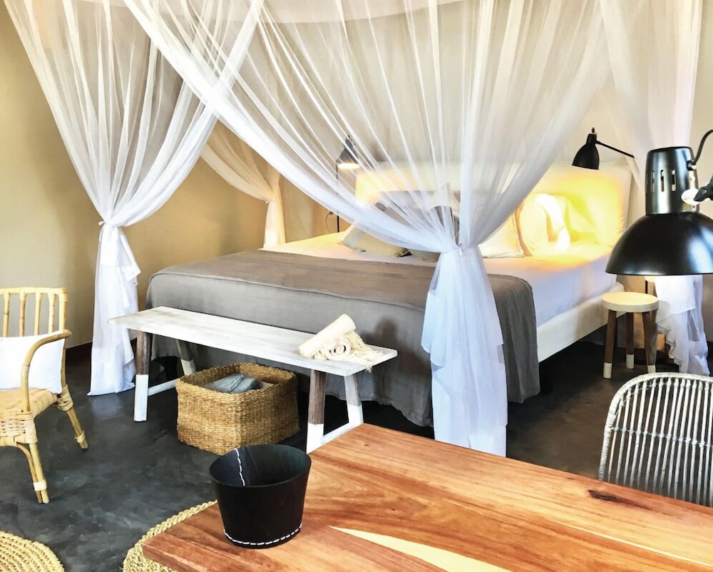 Mwani House