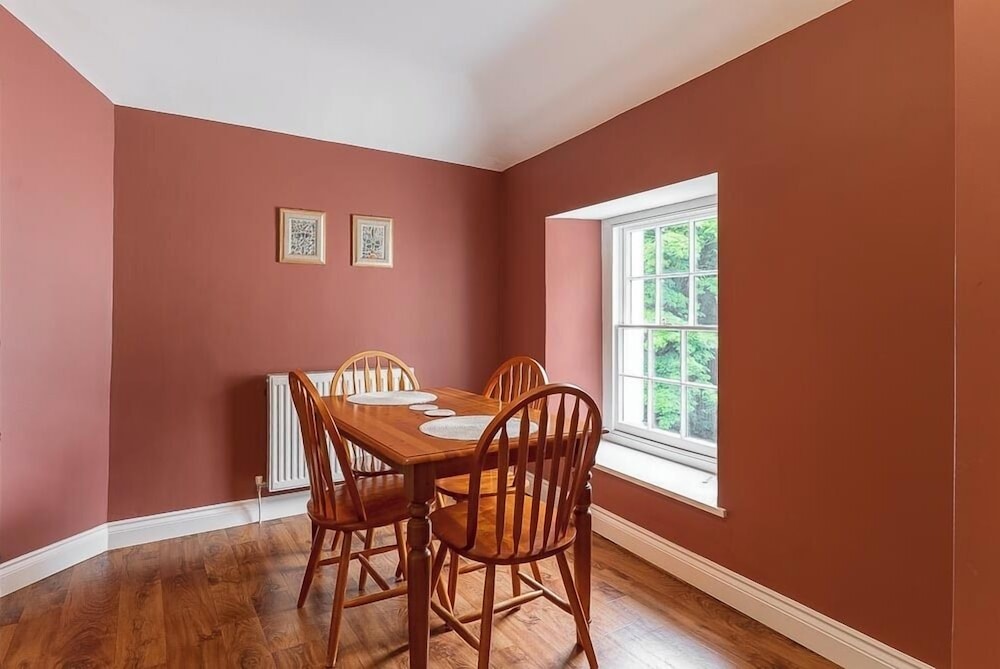 Holyland House - Greenacres Estates
