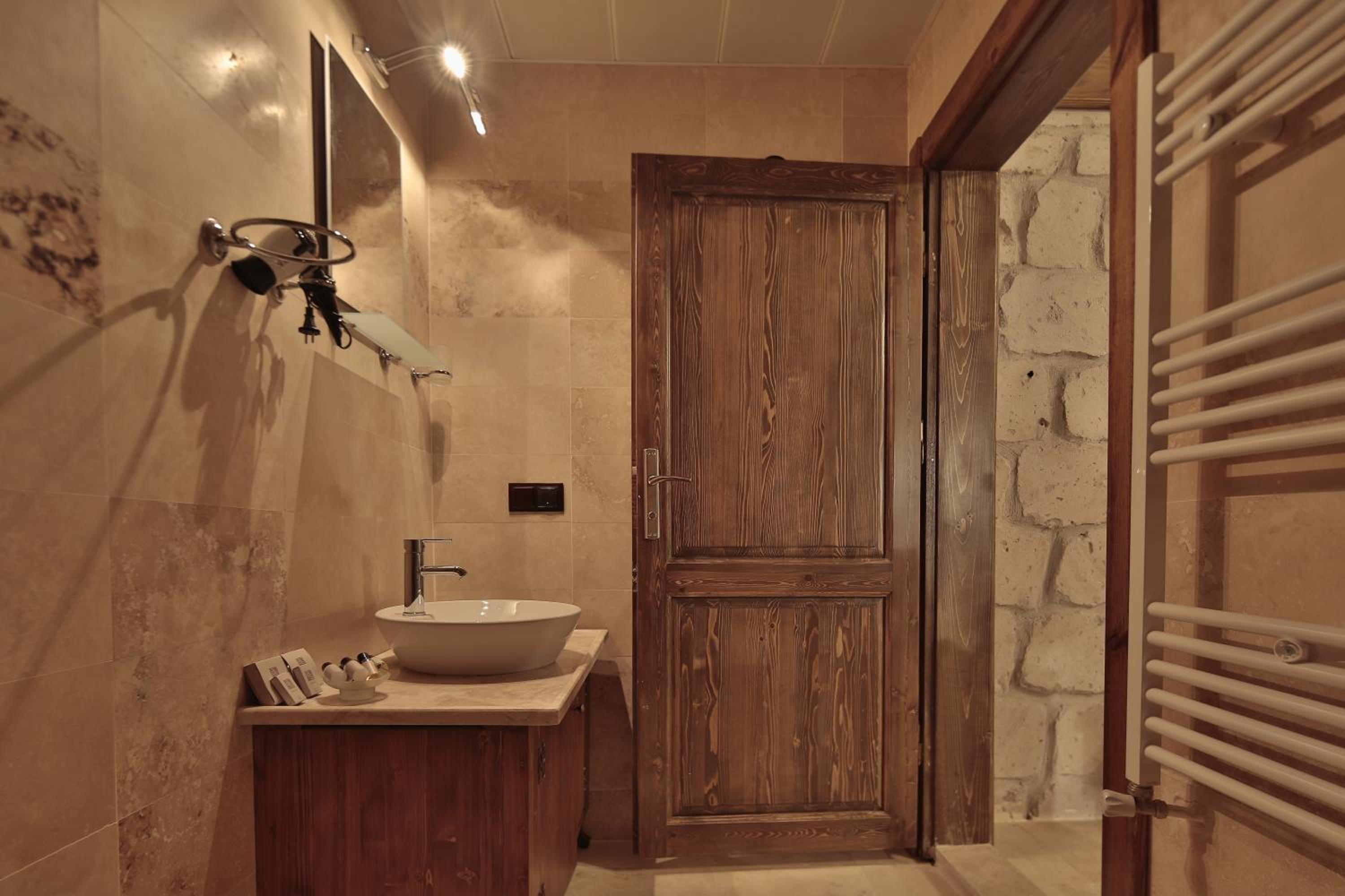 Guzide Cave Hotel - Image 37