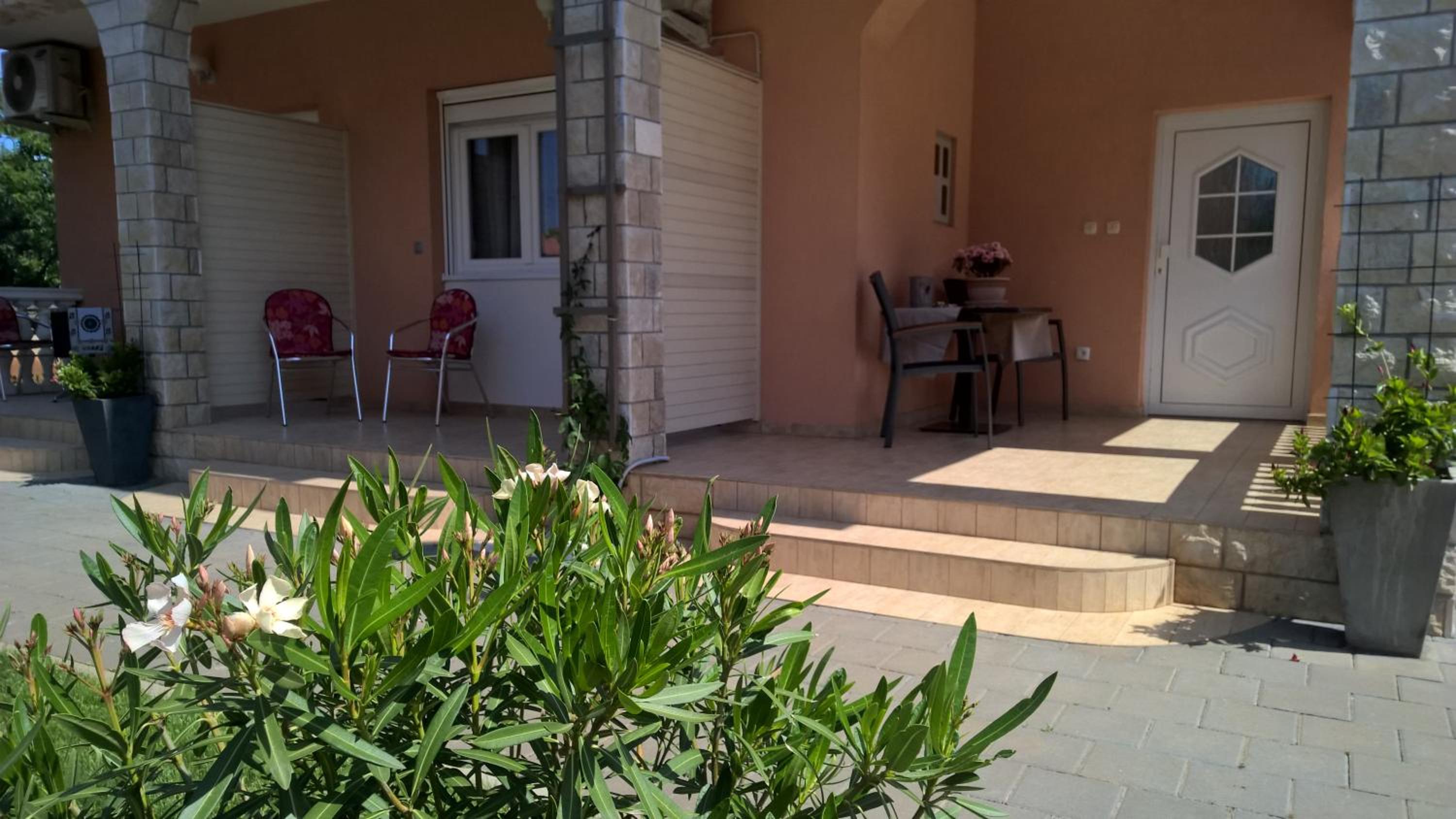 Porta Anna Apartments view 3