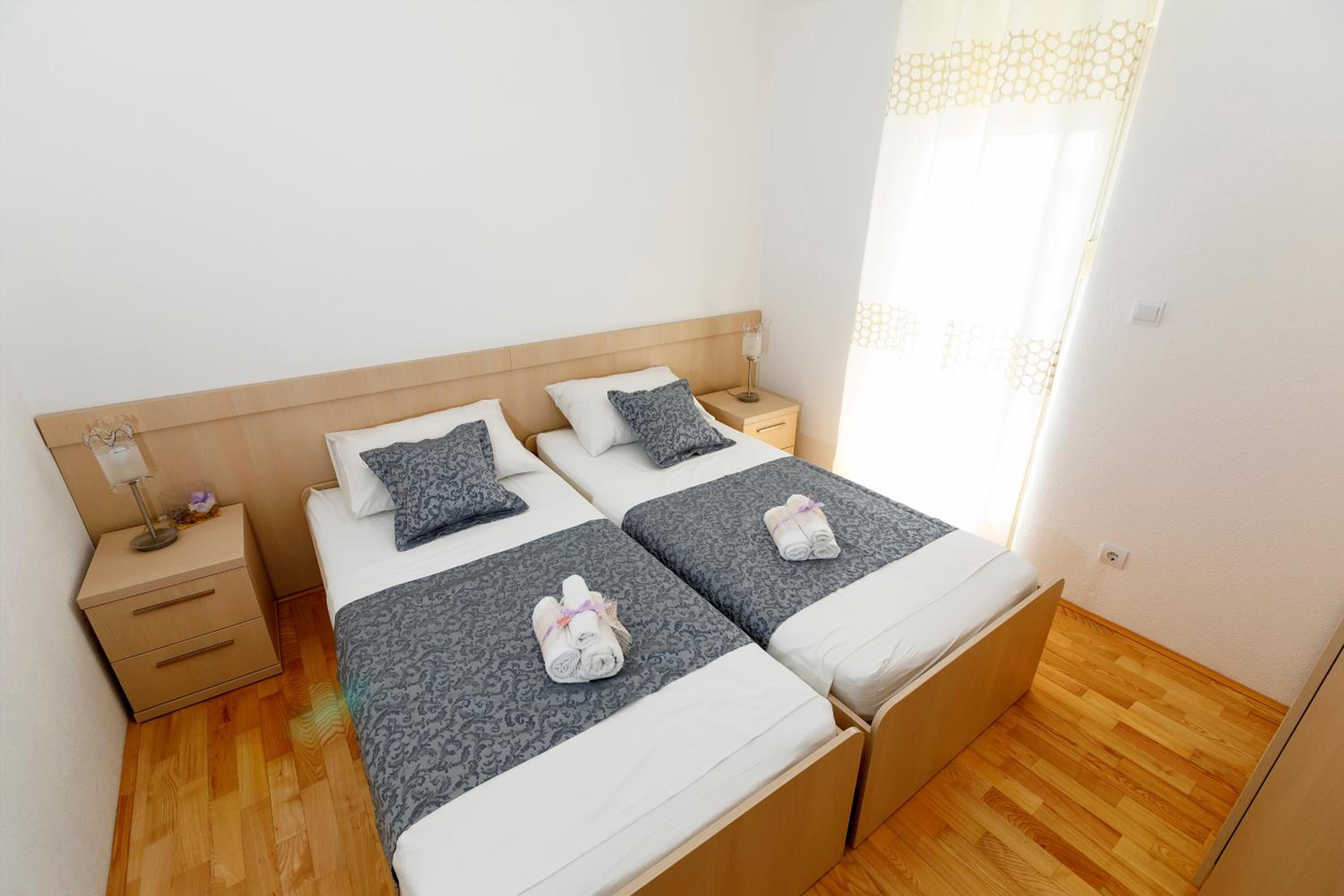 Apartments Sara & Nina view 4