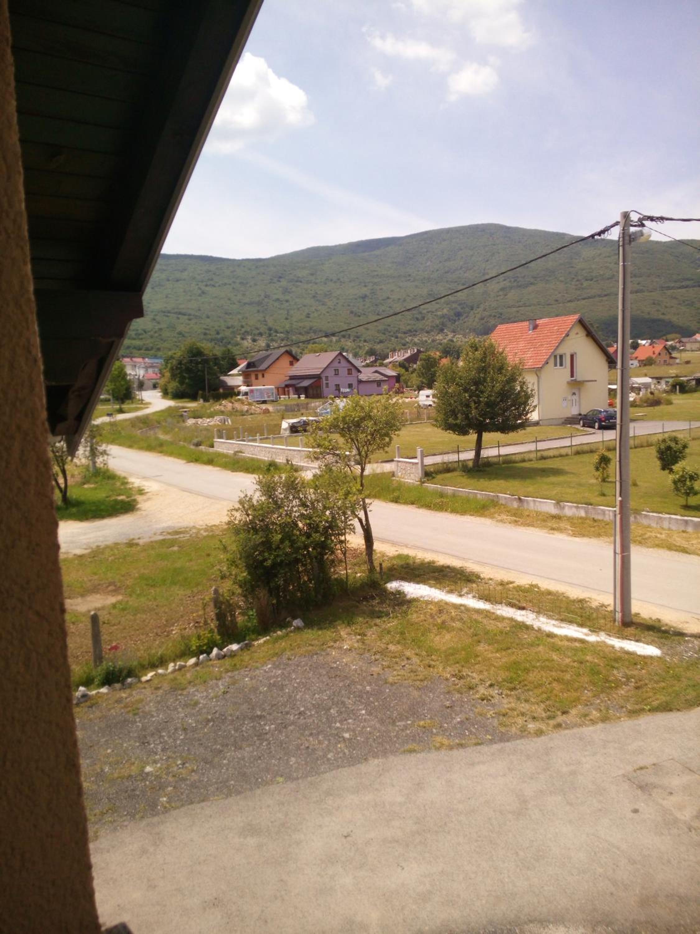Photo 13