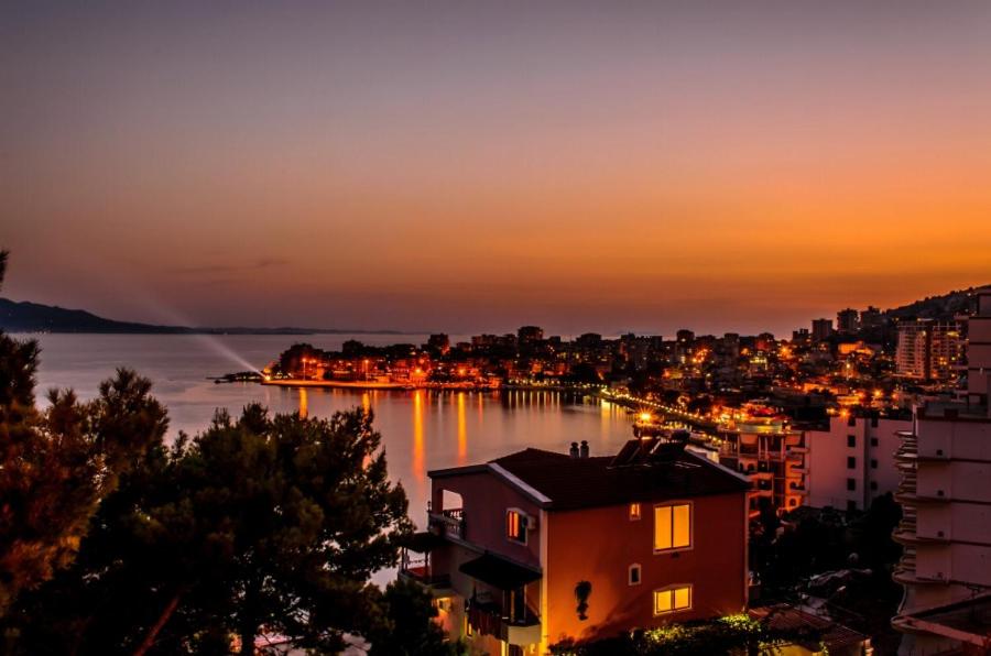 Beautifull Holiday Apartment Larisa