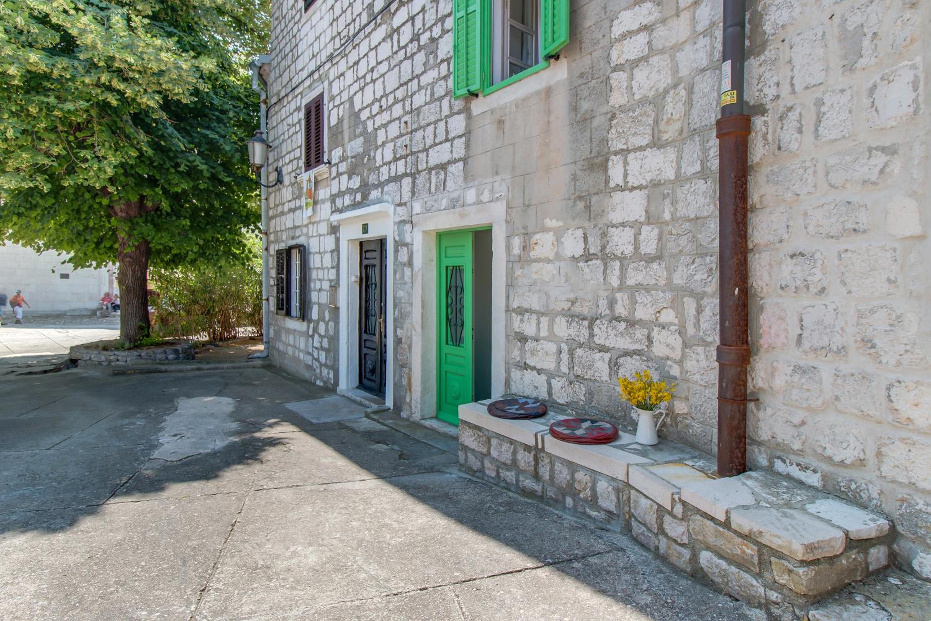 15th Century House in Osor view 3