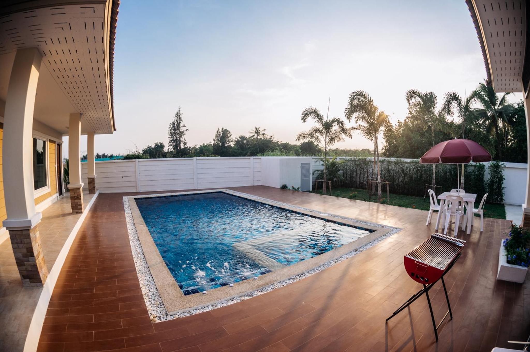 The Legacy Huahin Pool Villa
