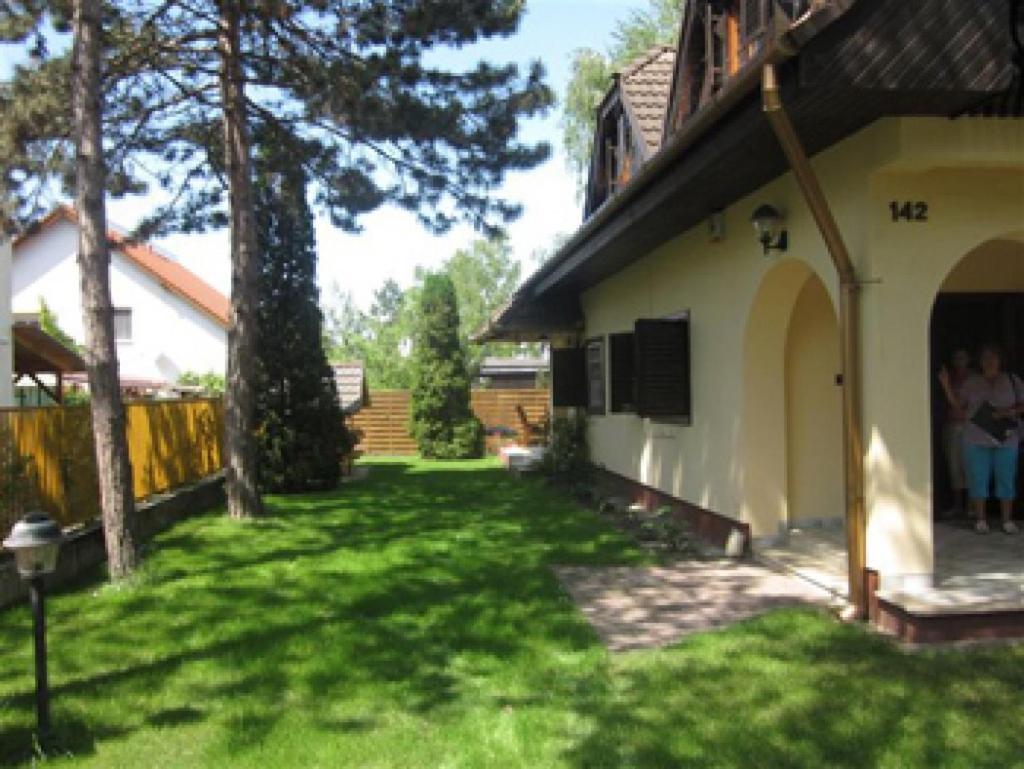 Happy Garden Siófok