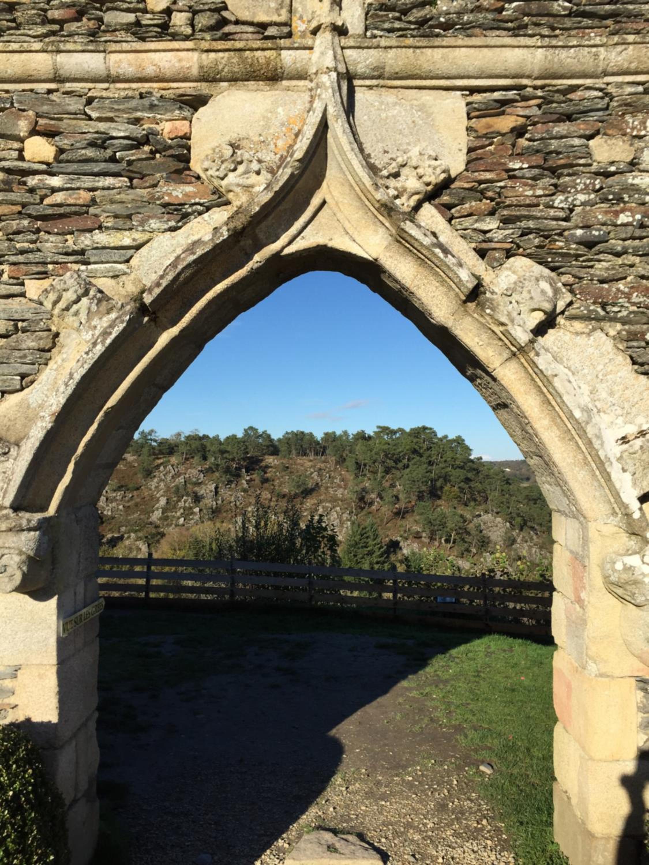 Vingt Vieux Bourg view 3