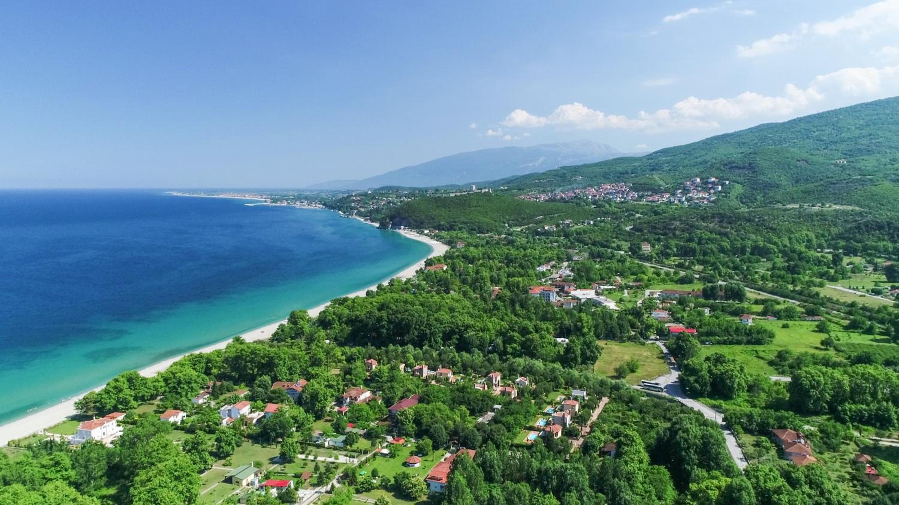 Sintrivanis Resort Beach